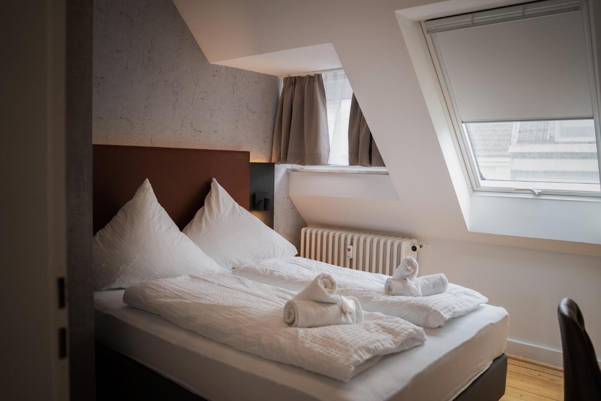 Junik Apartments Oberhausen Oberhausen  Esterno foto