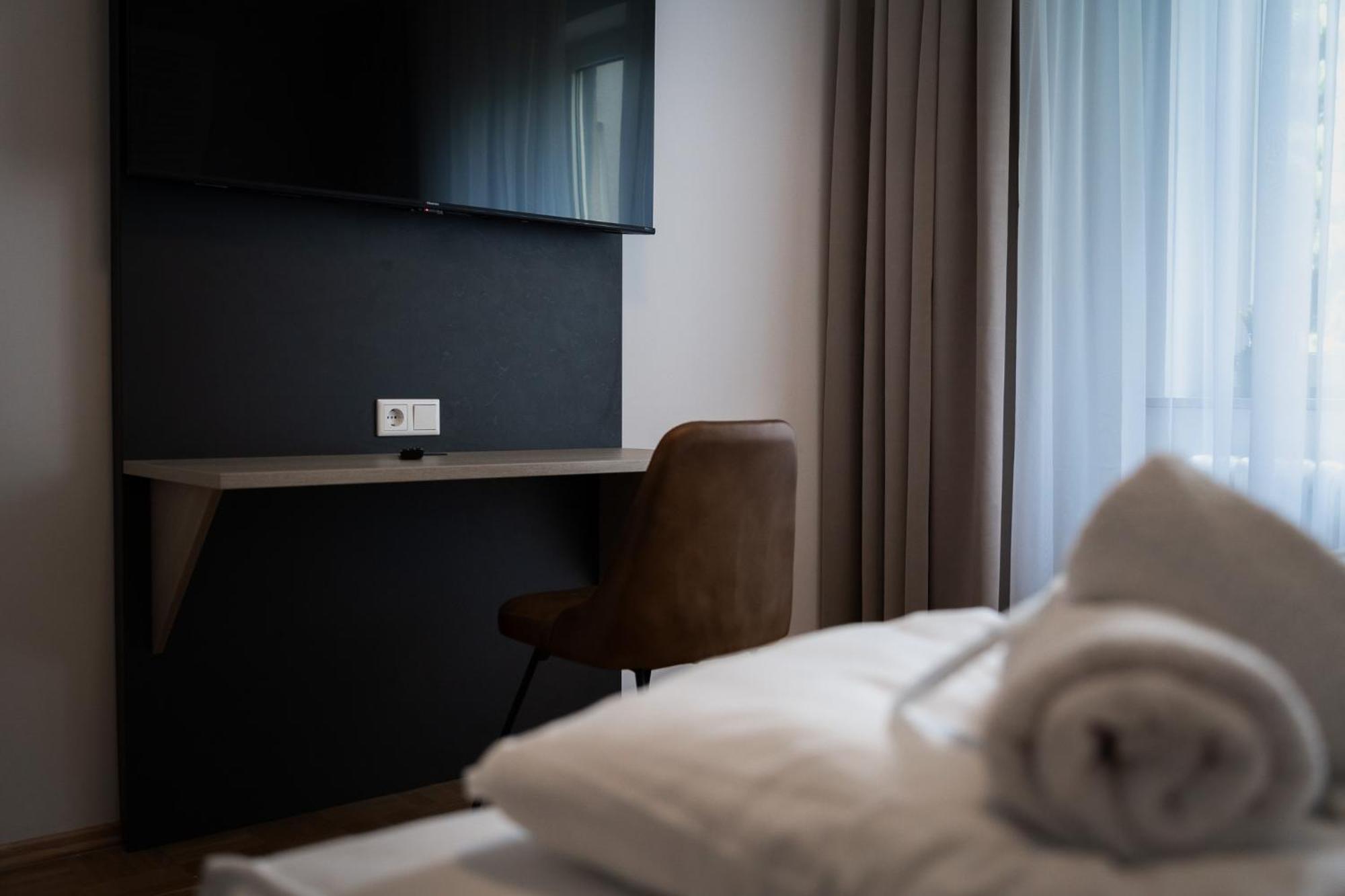 Junik Apartments Oberhausen Oberhausen  Esterno foto