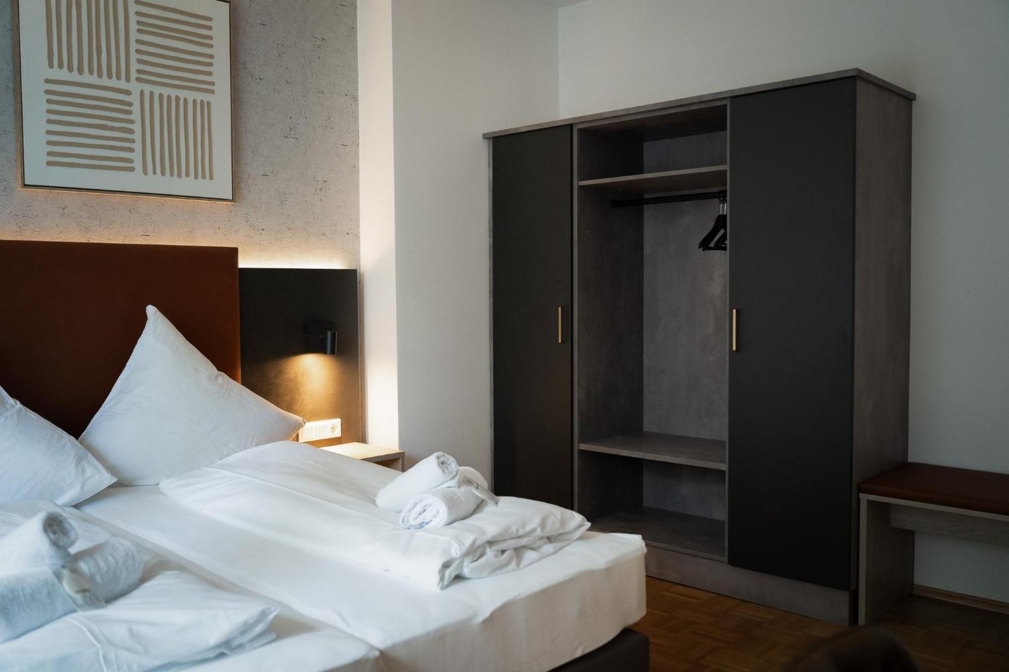 Junik Apartments Oberhausen Oberhausen  Esterno foto